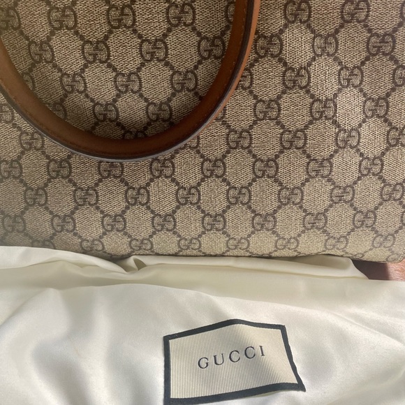 Brand new Gucci Supreme Tuscany Tote - Picture 15 of 15